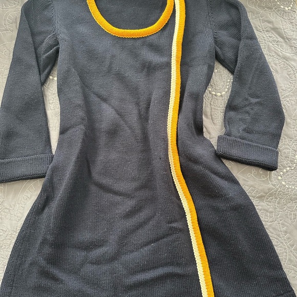 Stylish Black Dress with Yellow and Cream Accents - Picture 1 of 6